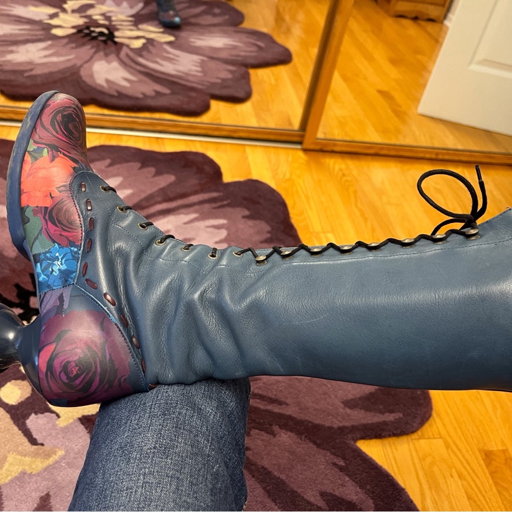 John Fluevog Blue and Red Lace Up Boots - Picture 4 of 15